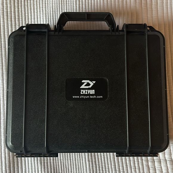 Zhiyun Crane V2 3-Axis Handheld Gimbal Stabilizer - Picture 7 of 9